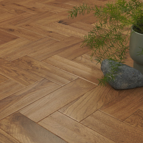 Lusso Novara Luxe Honeycomb Herringbone Engineered Oak Lusso Novara Luxe Honeycomb Herringbone Engineered Oak