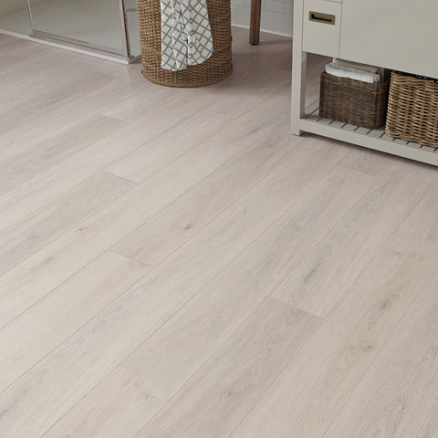 Lusso Taranto Harbourview Oak SPC Click Vinyl Flooring Lusso Taranto Harbourview Oak SPC Click Vinyl Flooring
