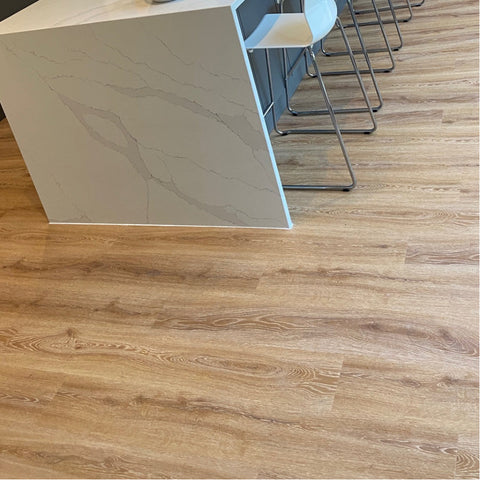 Lusso Portofino Sunshine Oak SPC Vinyl Click Flooring Lusso Portofino Sunshine Oak SPC Vinyl Click Flooring