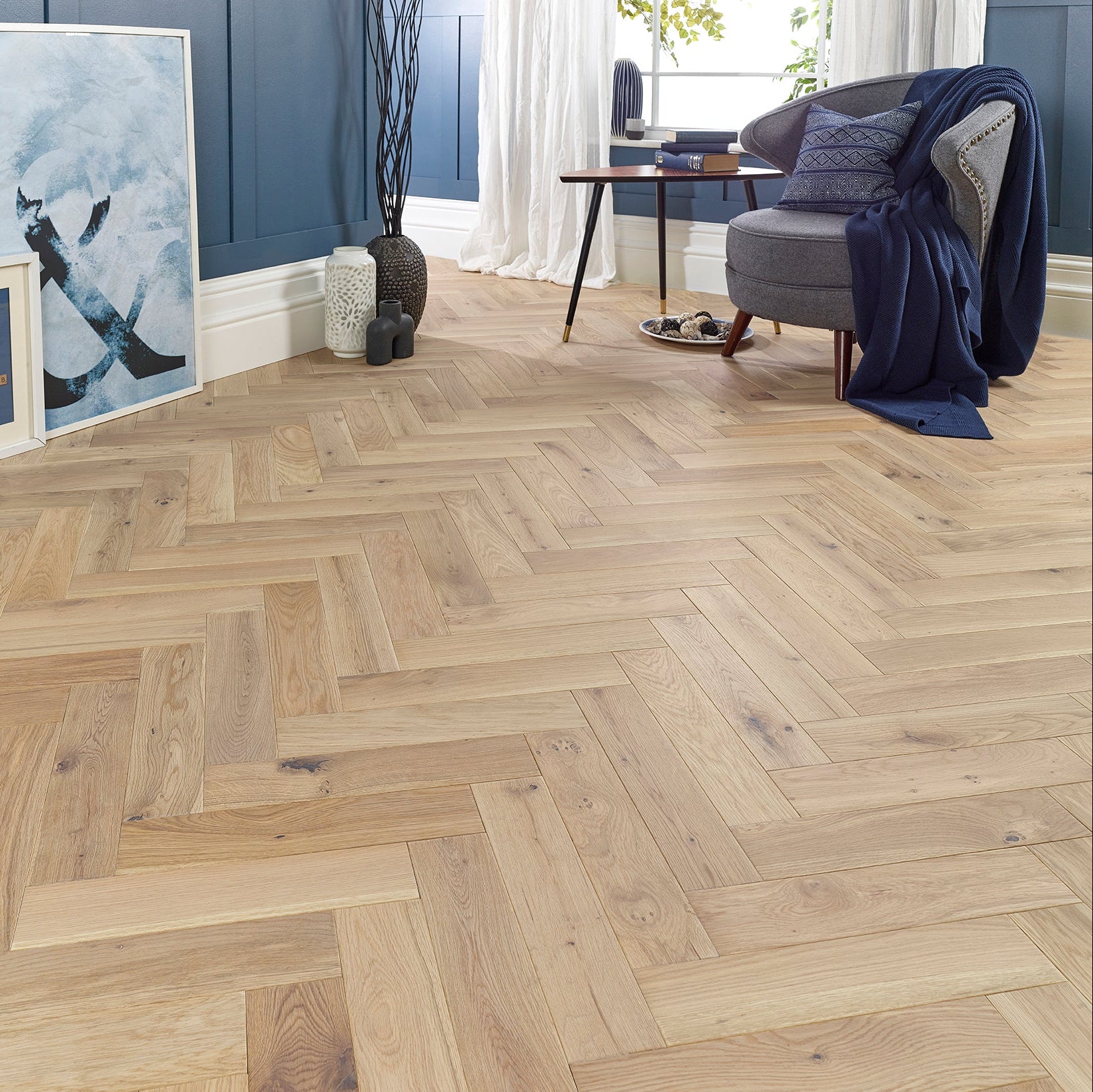 Lusso Novara Herringbone Invisible Engineered Oak