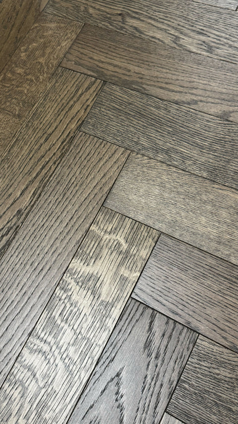 Lusso Uniqo Herringbone Coffee Engineered Oak Flooring