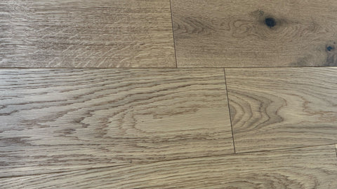 Lusso Uniqo Natural Brushed & Oiled Engineered Oak