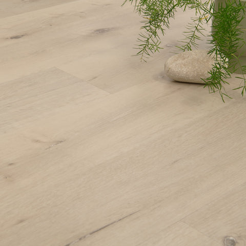 Lusso Portofino White Oak SPC Vinyl Click Flooring