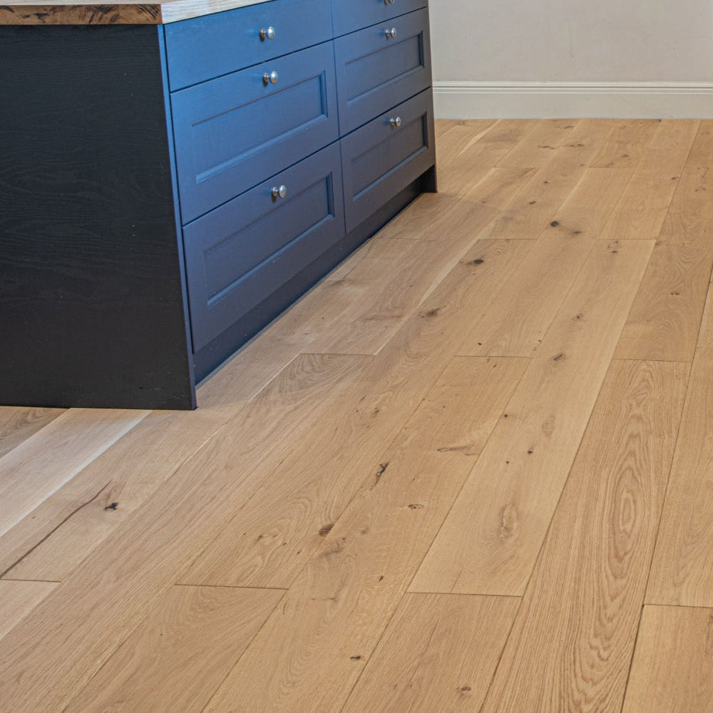 Catania Invisible Brushed Oiled Engineered Oak 190mm - (SAMPLE)
