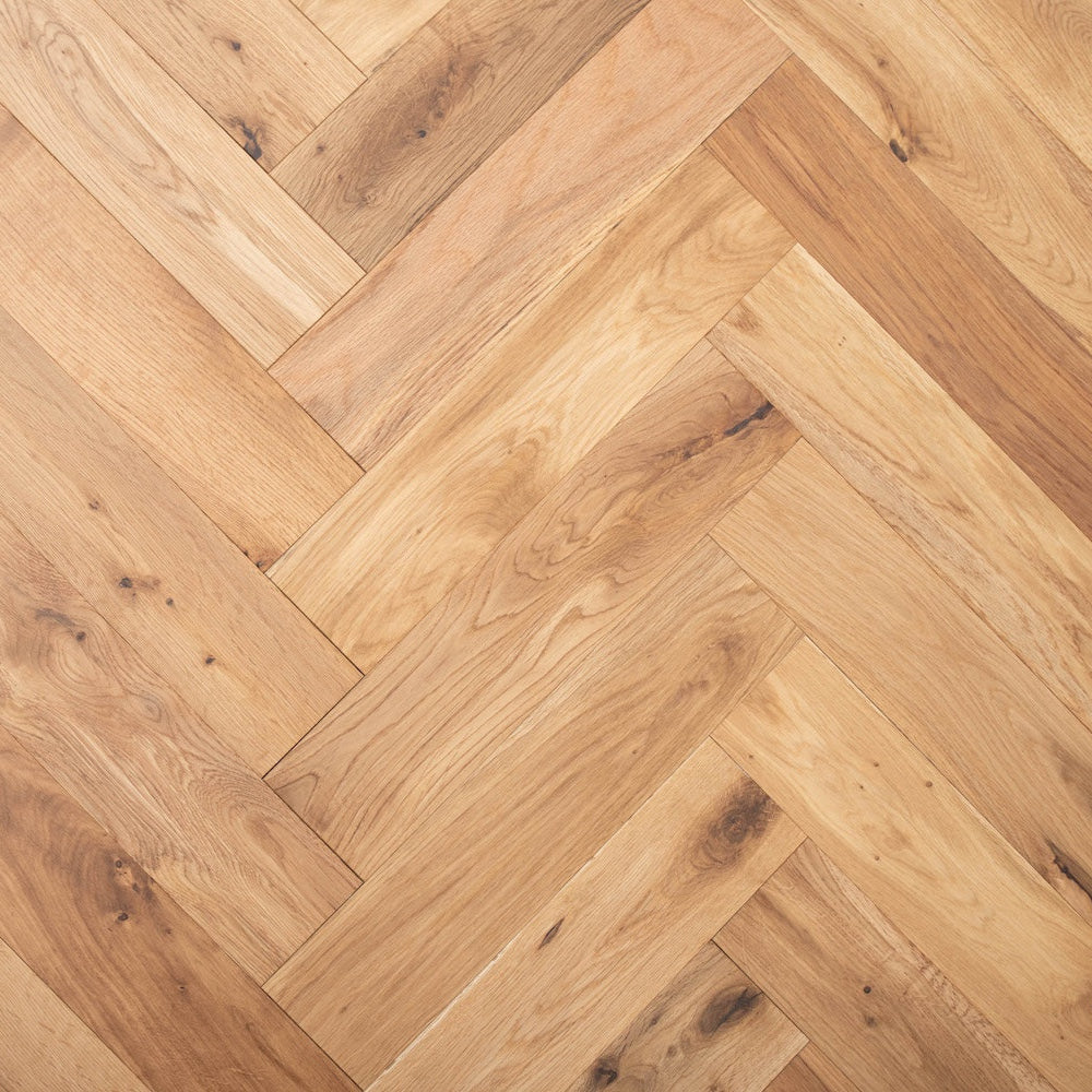 Lusso Verona Natural Smooth Lacquered Rustic Herringbone Solid Oak Flooring