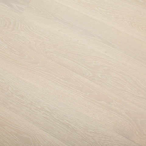 Lusso Catania Luxe Frost Engineered Oak