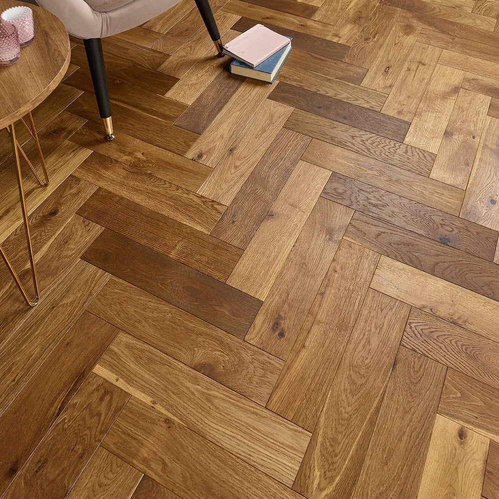 Lusso Novara Herringbone Smoked Brushed & Lacquered Engineered Oak - (SAMPLE)