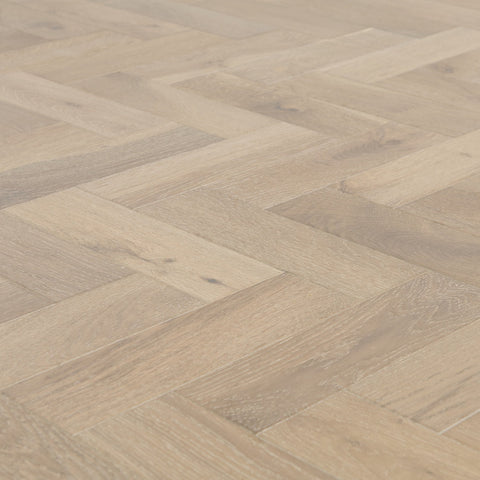 Lusso Novara Luxe Downy Herringbone Engineered Oak