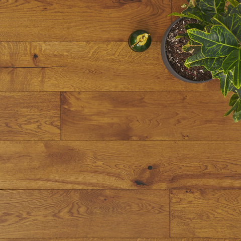 Lusso Novara Luxe Golden Brushed UV Oiled Oak Engineered Wood Flooring