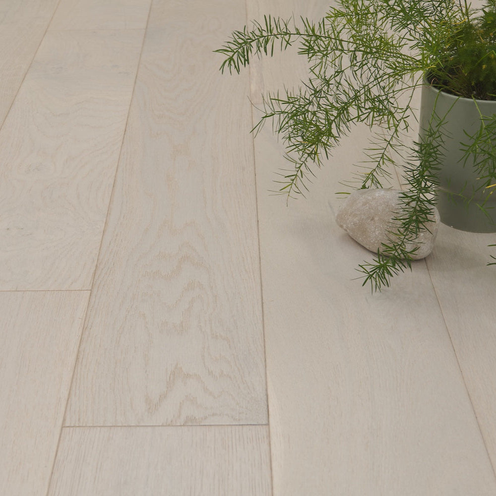 Lusso Novara Luxe Snowdrift White Oiled Oak Engineered Wood Flooring - (SAMPLE)