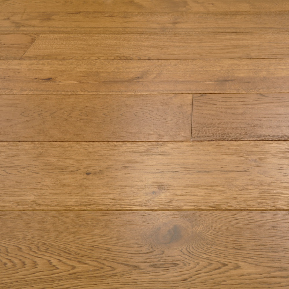 Lusso Venice Luxe Golden Oak Brushed & Lacquered 20/6mm Engineered Oak