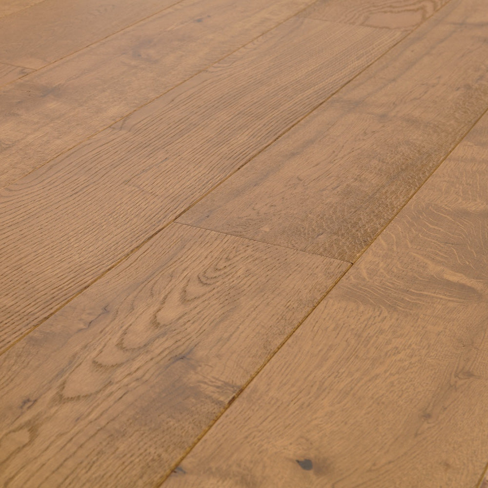 Lusso Venice Luxe Golden Oak Brushed & Lacquered 20/6mm Engineered Oak