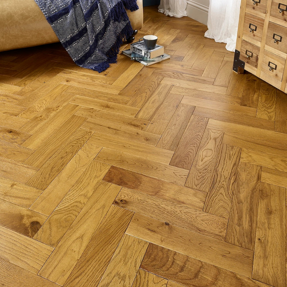 Lusso Venice Luxe Golden Oak Brushed & Oiled 20/6 mm Herringbone Engineered Wood Flooring - (SAMPLE)