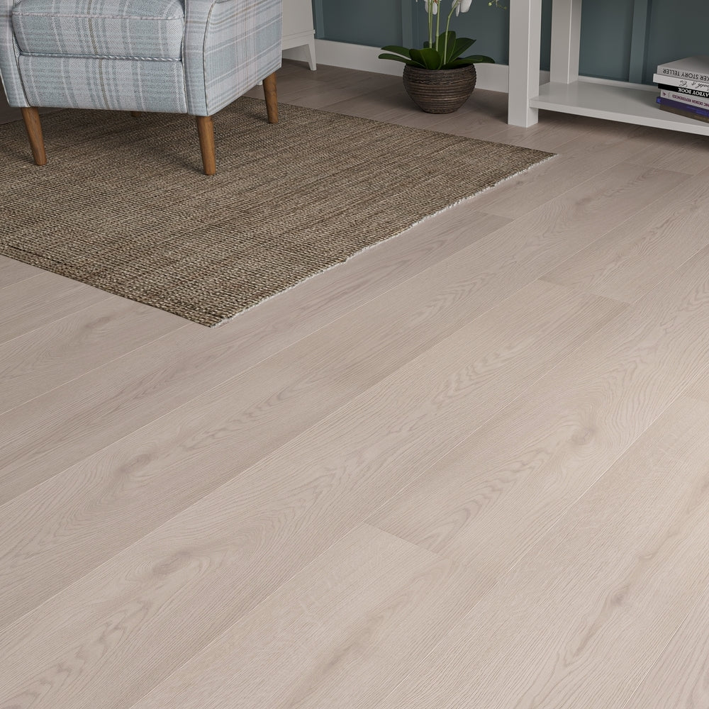 Milan 12mm Camden Oak Laminate