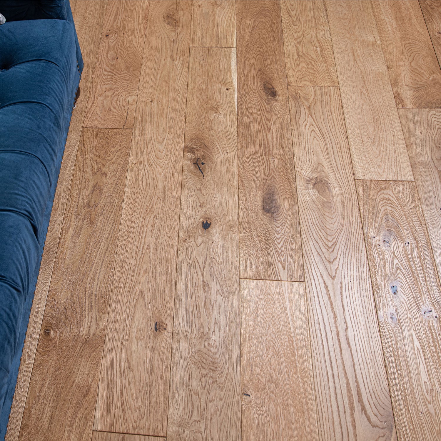 Lusso Venice Natural Handscraped Brushed & Lacquered Engineered Oak 180mm